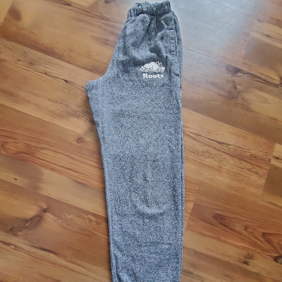 Roots boyfriend joggers - Picture 2 of 3